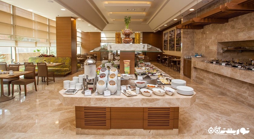 بوفه سلف سرویس رستوران اصلی